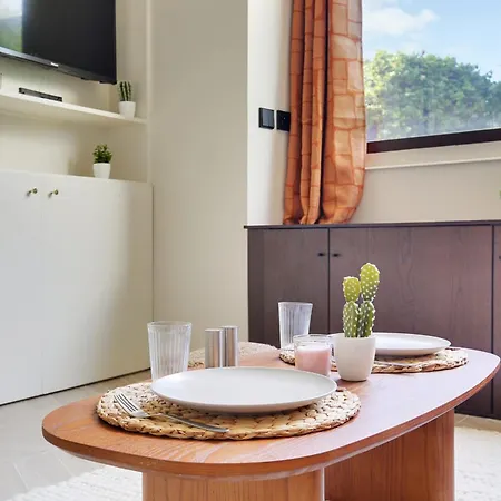 Voltaire - Republique Luxury Lejlighed