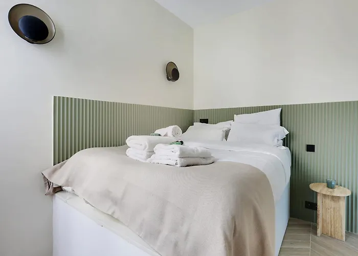 Voltaire - Republique Luxury * Paris